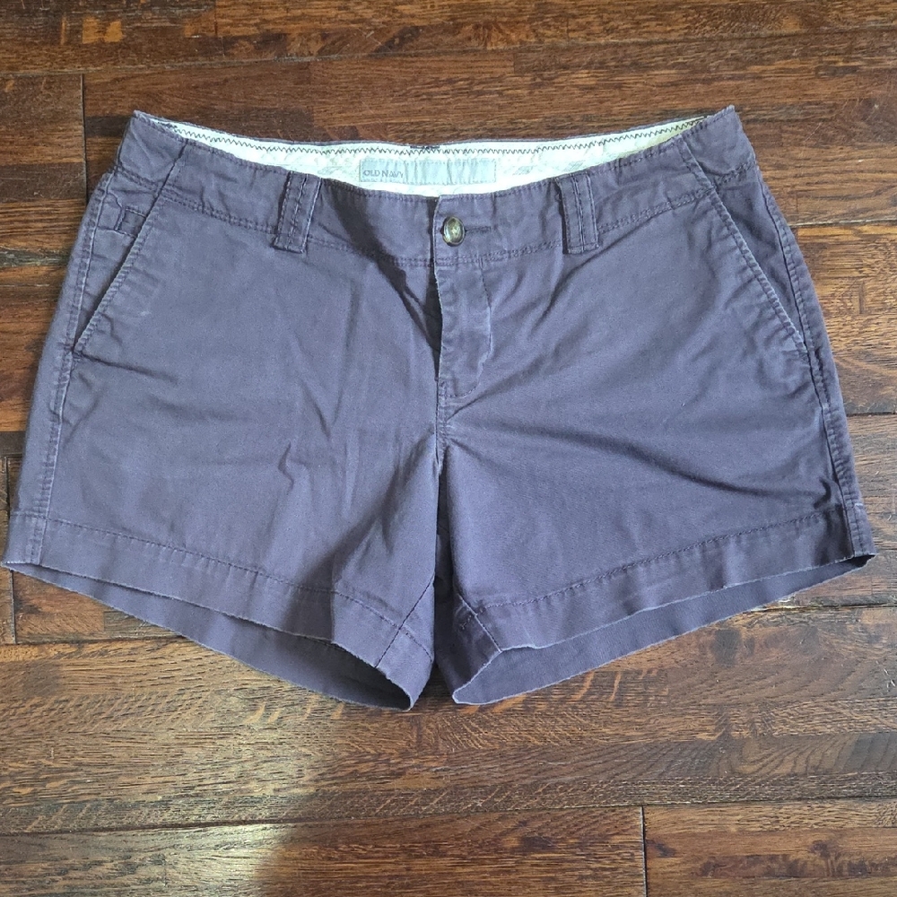Old Navy Women's Dark Purple Shorts Size 6